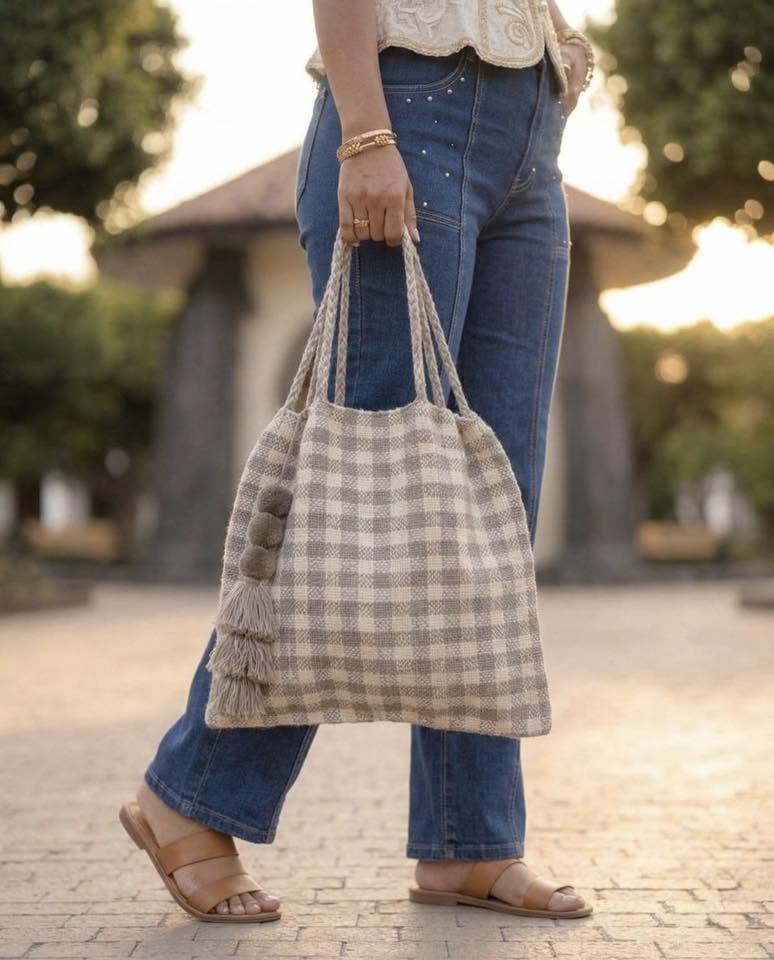 Bolsa Josefa – Elegancia artesanal.